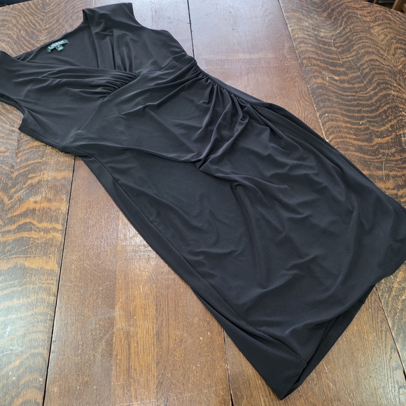 Lauren Ralph Lauren Dresses & Skirts - Lauren Ralph Lauren Black Sleeveless Ruched Faux-Wrap Midi Dress - Size 10